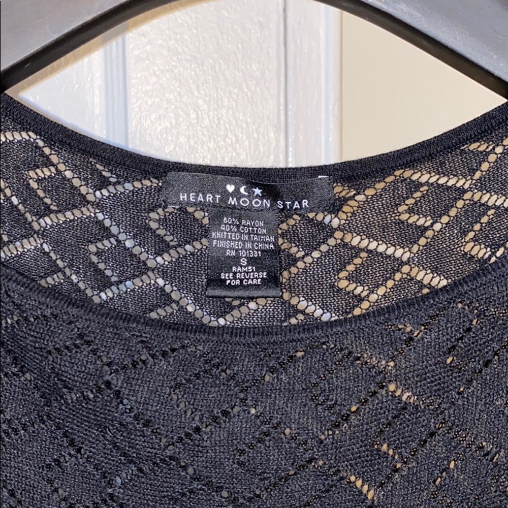 Open Shoulder Top - Picture 4 of 5